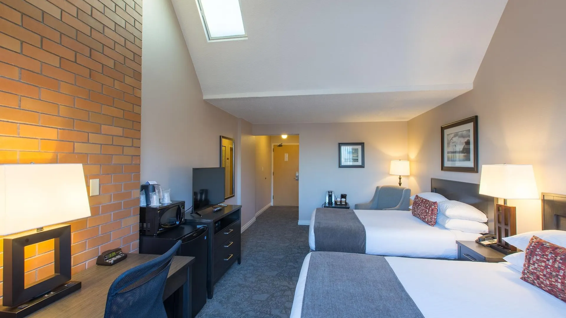 The Embassy Inn Victoria